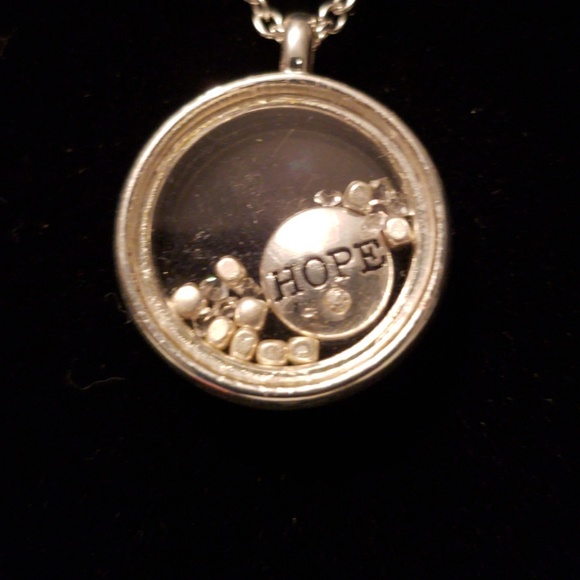 Avon Many Blessings Necklace - Hope - Love - Picture 5 of 6